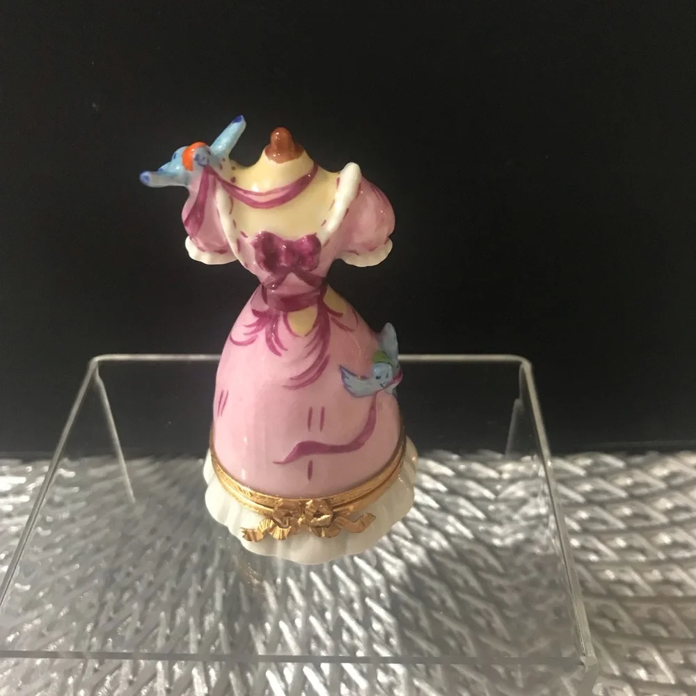 Rare, Retired, Numbered, Disney Blue Birds designing Cinderella gown - Picture 5 of 12